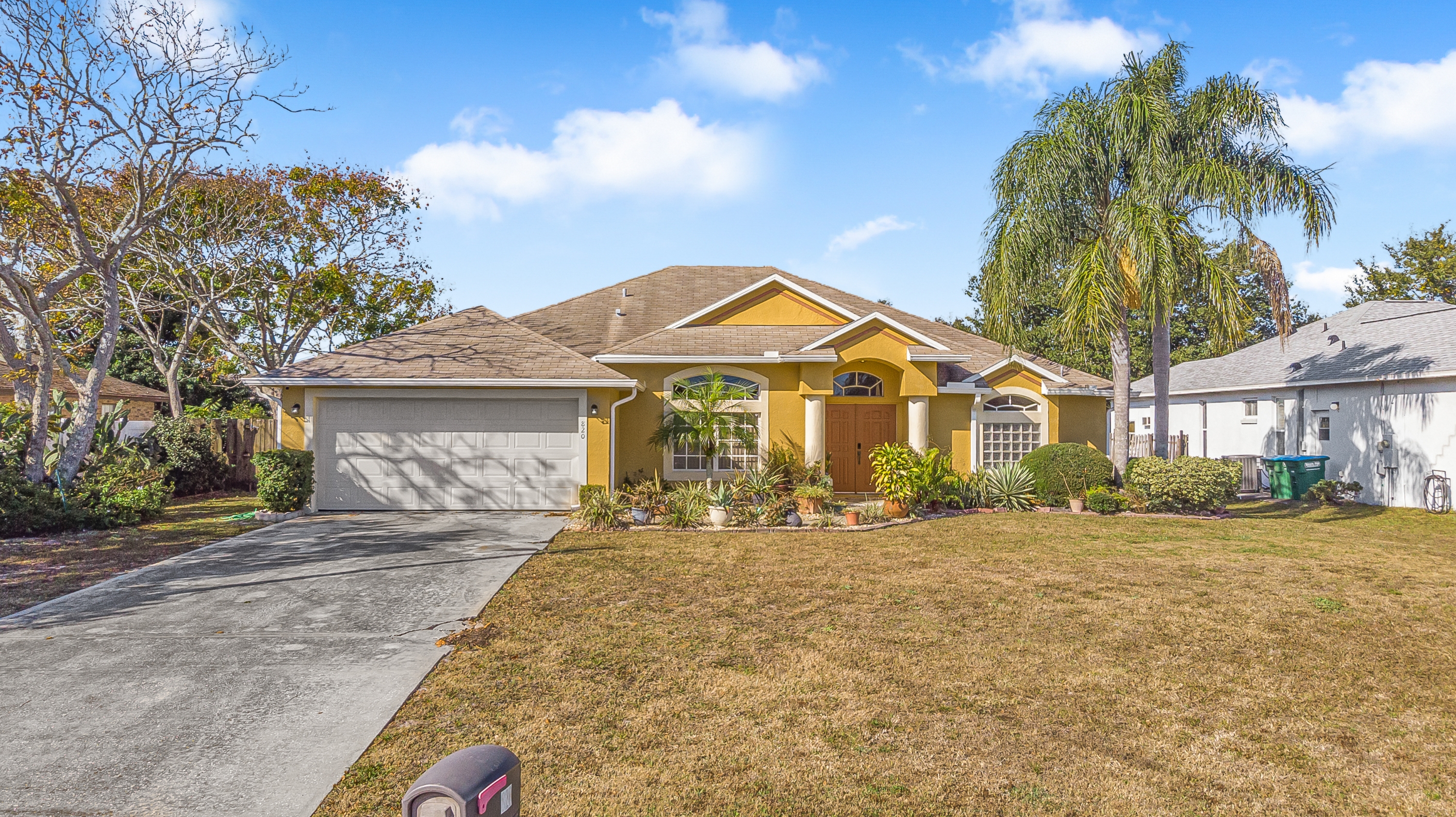 820 Westbrook Terrace